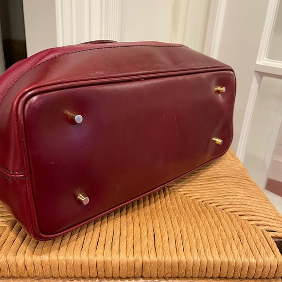 BURBERRY CALF LEATHER TOP HANDLE SATCHEL. Rich and unique Cabernet color - Picture 8 of 10